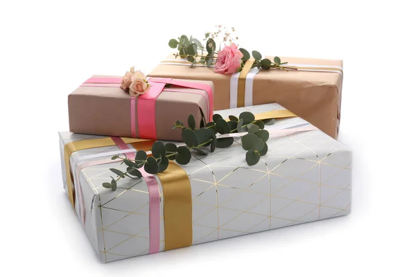 Festliche Geschenkboxen Auf Weißem Hintergrund — Stockfoto