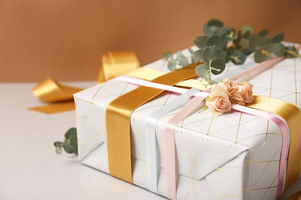 Festive Gift Box Table Closeup — Stock Photo, Image