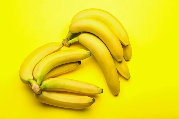 Ώριμα Γλυκό Μπανάνες Χρώμα Φόντου — Φωτογραφία Αρχείου