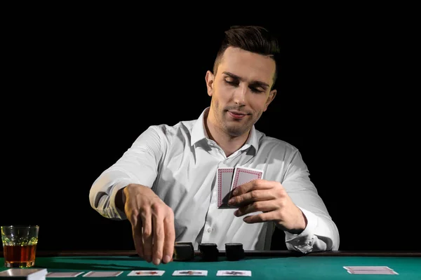 Guapo Jugador Masculino Mesa Casino — Foto de Stock