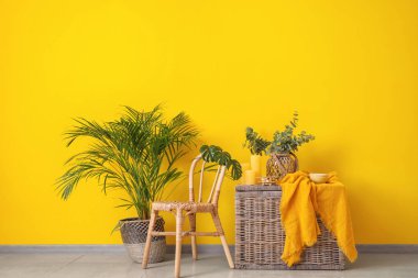 Modern oturma odasının güzel iç mekanı.