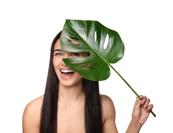Portret Van Mooie Jonge Vrouw Met Natuurlijke Make Tropische Leaf — Stockfoto