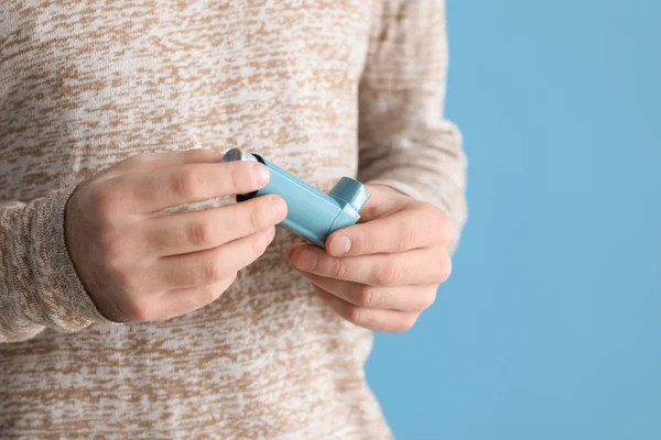 Young Man Inhaler Color Background Closeup — Stock Photo, Image