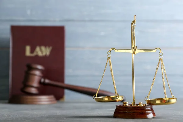 Scales Justice Table — Stock Photo, Image