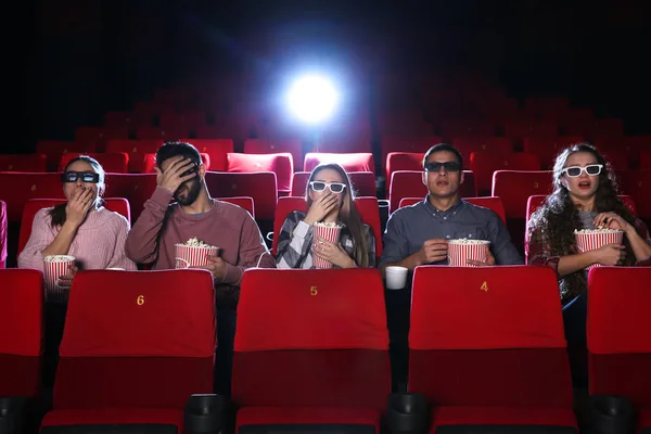 Friends Watching Movie Cinema — Stock Photo, Image