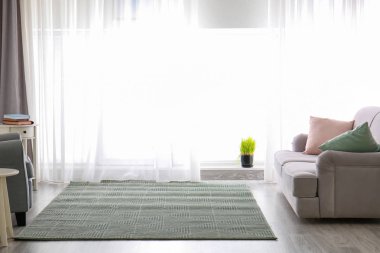 Güzel oda rahat kanepe ile iç