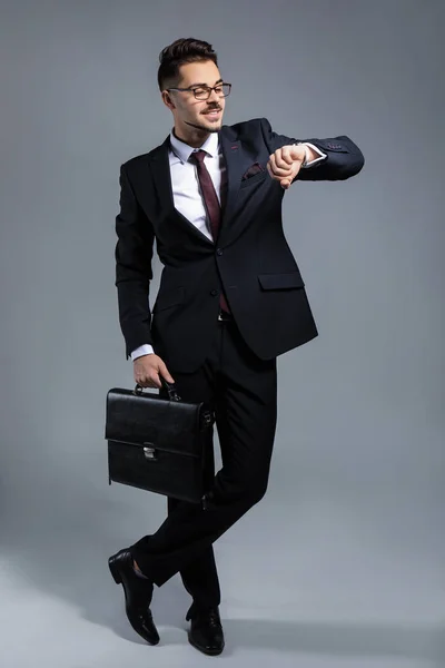 Stylish Businessman Grey Background — Stock Photo, Image