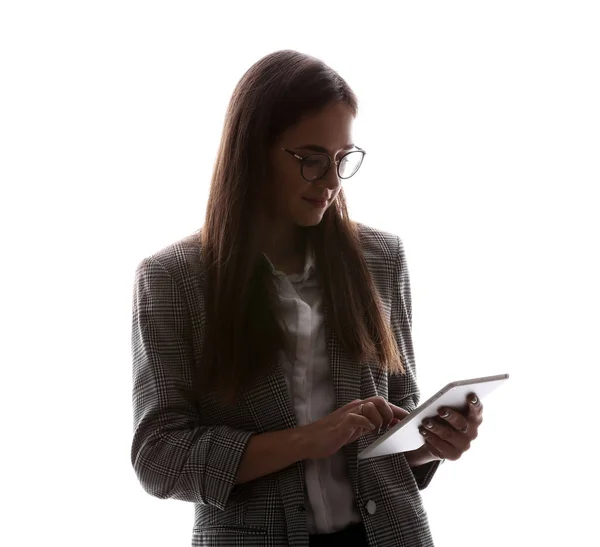 Sylwetka Piękna Bizneswoman Komputera Typu Tablet Białym Tle — Zdjęcie stockowe