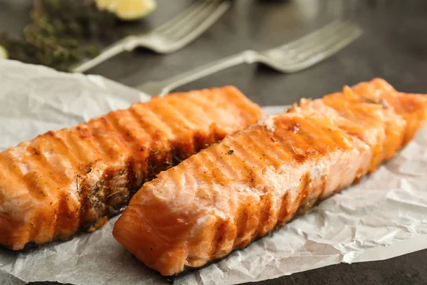 Pieces Tasty Grilled Salmon Table Closeup — Stock Photo, Image