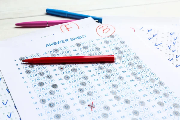 Checked Answer Sheets Table Concept Passing Exam — Stock Photo, Image