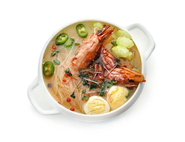 Sup Cina Lezat Dalam Pot Pada Latar Belakang Putih — Stok Foto