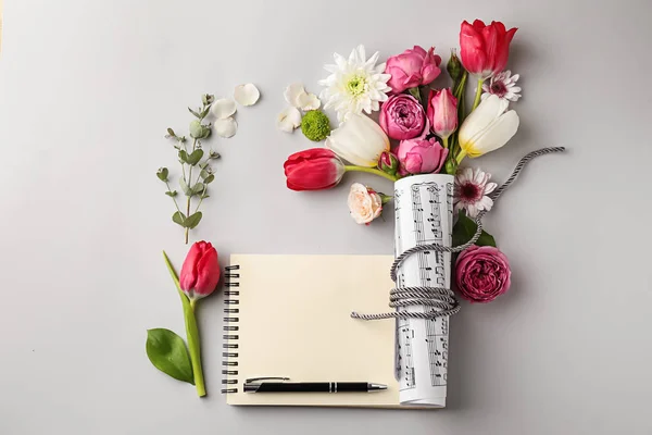 Composition Notebook Beautiful Flowers Light Background — Stock Photo, Image
