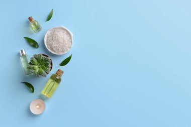 Renk arkaplanındaki güzel spa kompozisyonu