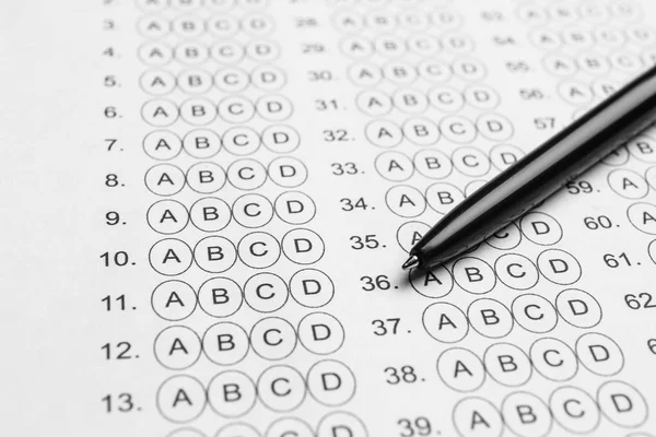 Pen Blank Answer Sheet Closeup Concept Passing Exam — Stock Photo, Image