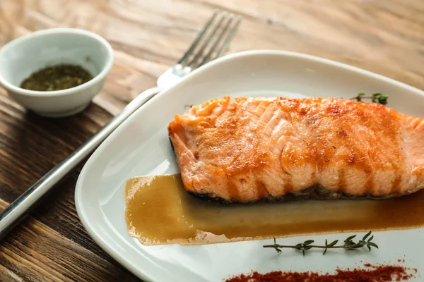 Piece Tasty Grilled Salmon Plate Closeup — Stock Photo, Image