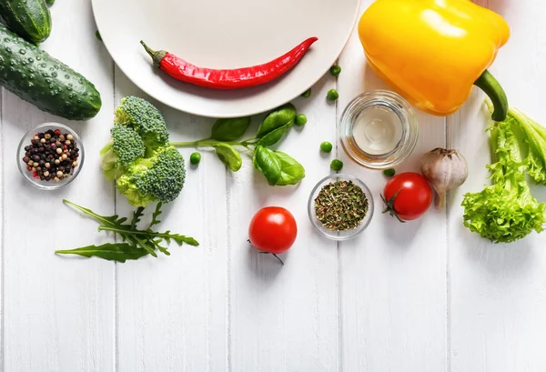 Fresh Ingredients Vegetable Salad Plate Wooden Table Diet Food — Stock Photo, Image