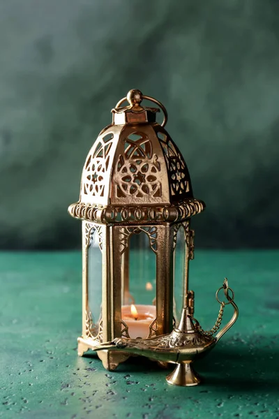 Muslim Lamps Color Table — Stock Photo, Image