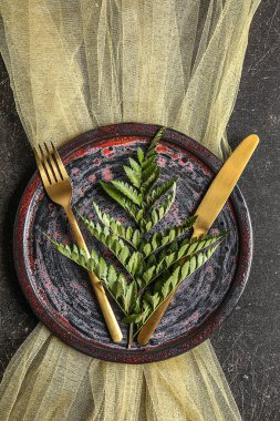 Koyu arkaplanda basit tablo ayarı