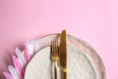 Renk arkaplanı üzerinde basit tablo ayarı