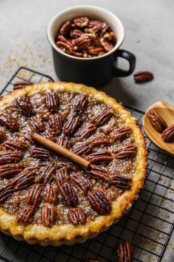 Lezzetli cevizli turta gri tablo ile kabin soğutma