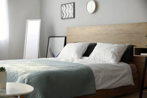 Güzel Modern Bir Yatak Odası — Stok fotoğraf