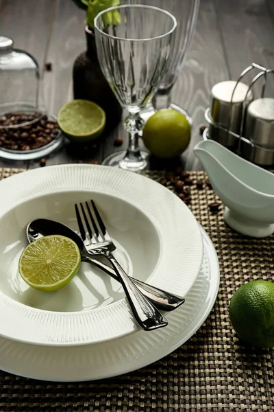 Beautiful Table Setting Citrus Fruit — Stock Photo, Image