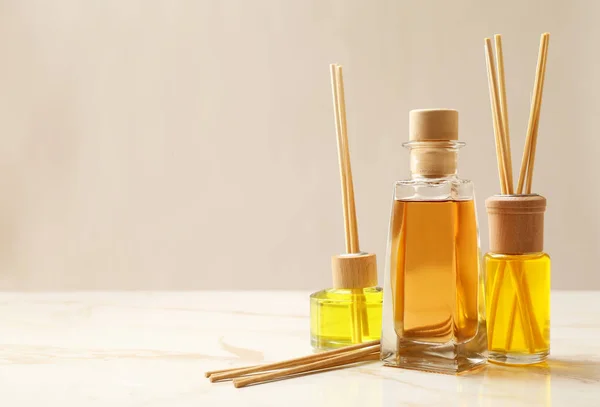 Reed Diffusers Table — Stock Photo, Image