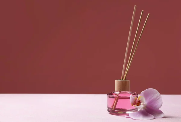 Reed Diffuser Bloem Tafel — Stockfoto