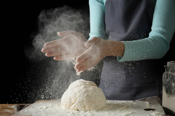 Young Woman Preparing Dough Bread Table — Stock Photo, Image