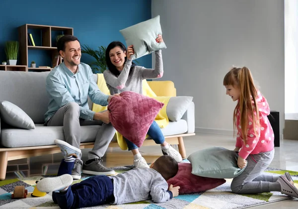 Family Fighting Pillows Home — Stock Photo, Image
