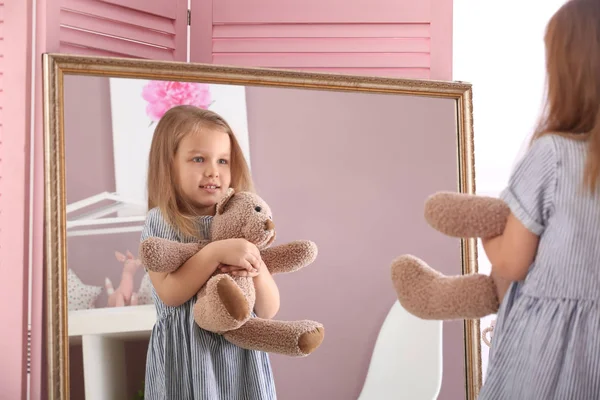 Cute Little Girl Teddy Bear Looking Mirror Home — Stock Photo, Image