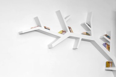 Pek çok kitap yaratıcı raf