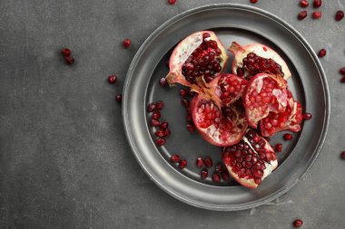 Masada olgun nar adet plaka