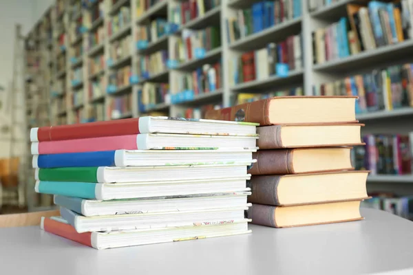 Many Books Table Library — Stock Photo, Image