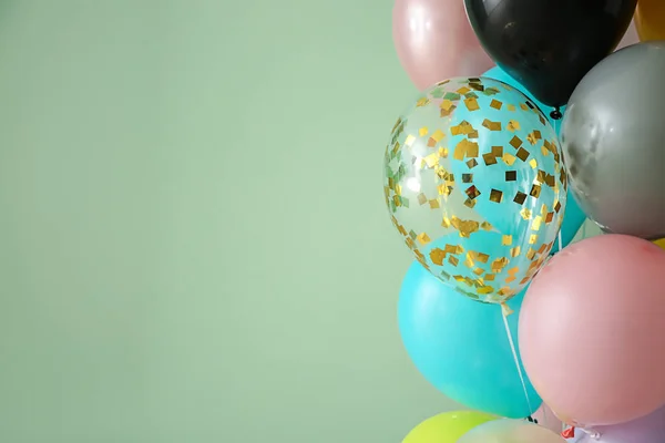 Mange Ballonger Fargebakgrunn – stockfoto