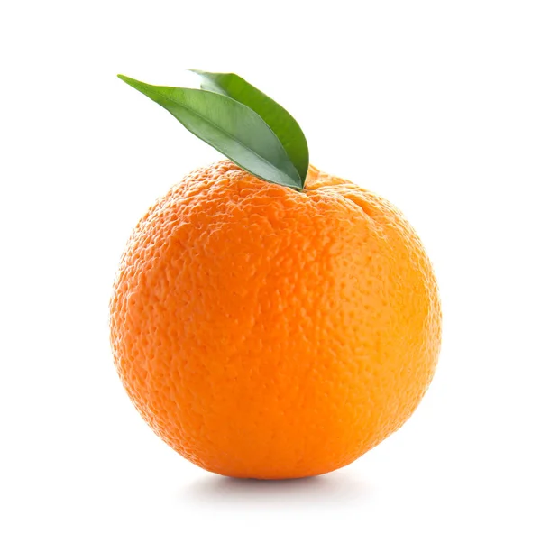 배경에 맛좋은 오렌지 — 스톡 사진