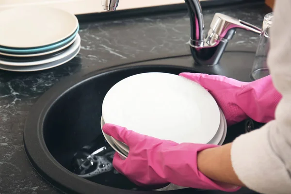 Женская Посуда Кухне — стоковое фото