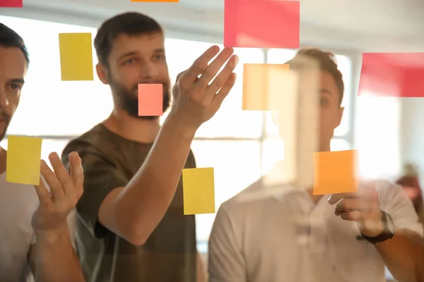 View Business Team Meeting Office Transparent Board — Stock Photo, Image