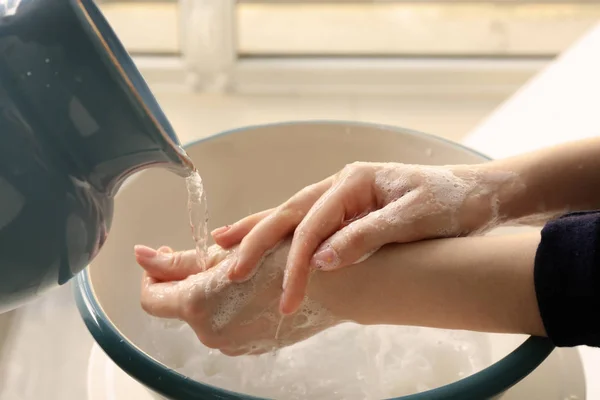 Woman Washing Hands Bowl — Stock Photo, Image