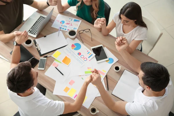 Group People Praying Meeting Office — Stock Photo, Image