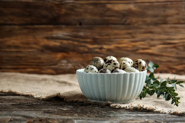 Bowl Quail Eggs Table — Stock Photo, Image