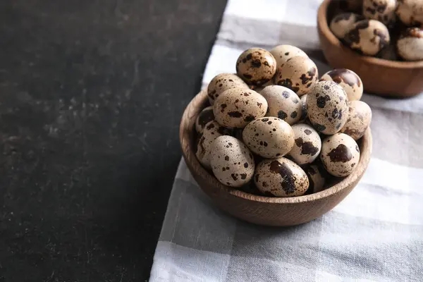 Bowls Quail Eggs Table — Stock Photo, Image