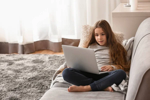 Cute Little Girl Laptop Watching Cartoons Home — Stock Photo, Image