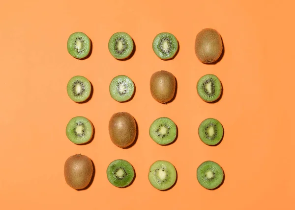 Many Tasty Kiwi Color Background — Stock Photo, Image