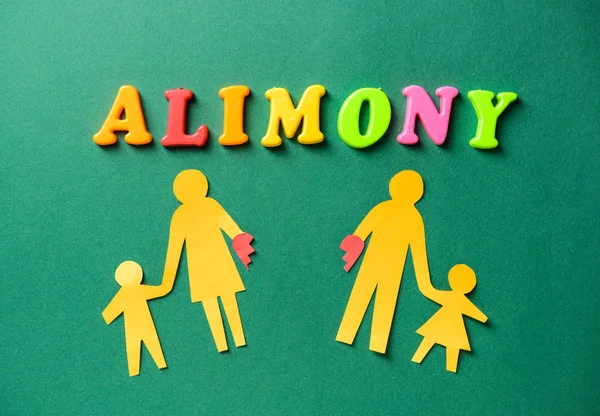 Palabra Alimonia Con Figuras Papel Familia Sobre Fondo Color — Foto de Stock