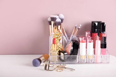 Tuvalet Masası profesyonel makyaj kozmetik ve aksesuarları