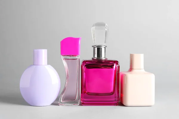 Bottles Perfume Light Background — Stock Photo, Image