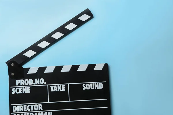 Kino Clapperboard Auf Farbigem Hintergrund — Stockfoto