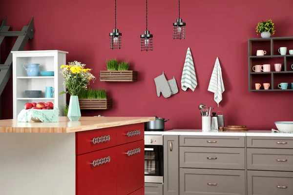 Interiér Moderní Pohodlné Kuchyně — Stock fotografie