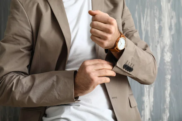 Handsome Fashionable Man Grunge Wall Closeup — Stock Photo, Image